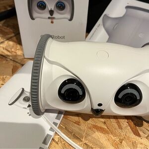 Skymee Owl Robot Camera Treat Dispenser